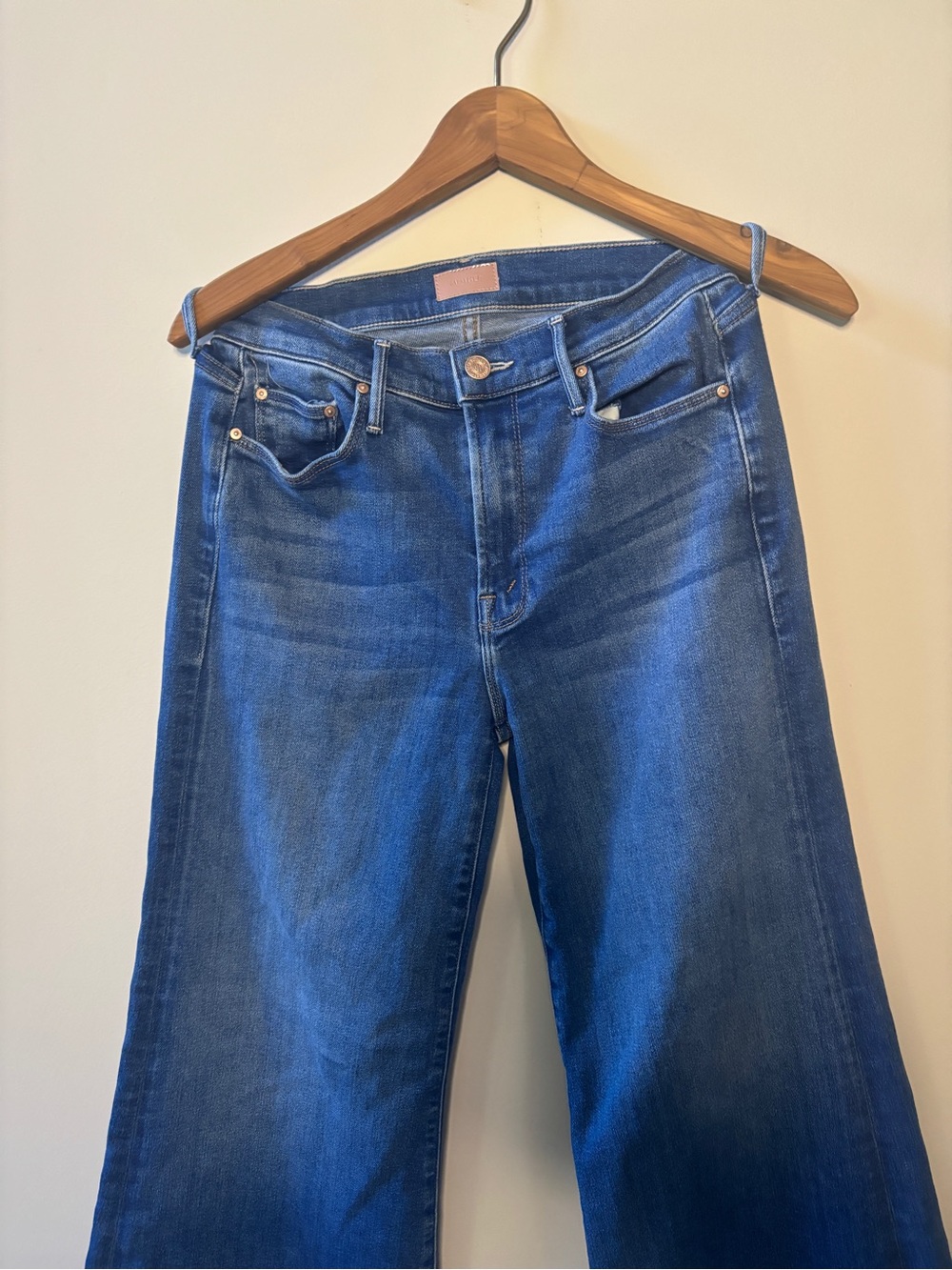 MOTHER Wide-Leg Denim Jean The Twister Ankle in Across The Finnish Line